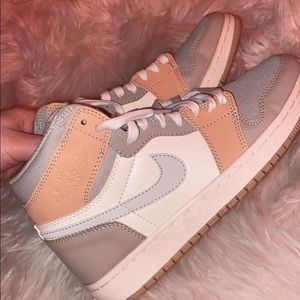 nike air jordan 1 mid Milan